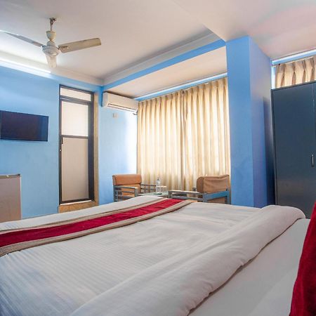 Oyo 808 Hotel Om Ganapati Pvt Ltd Катманду Екстер'єр фото