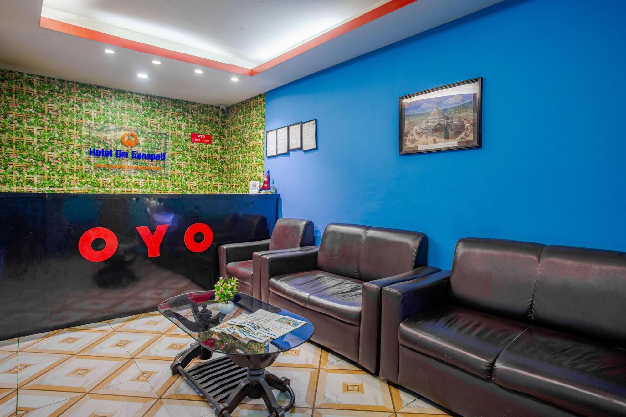 Oyo 808 Hotel Om Ganapati Pvt Ltd Катманду Екстер'єр фото